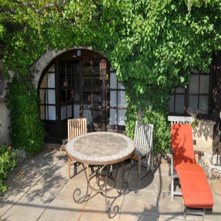 Chateau Hotel La Vignette Haute Auribeau-sur-Siagne Стая снимка