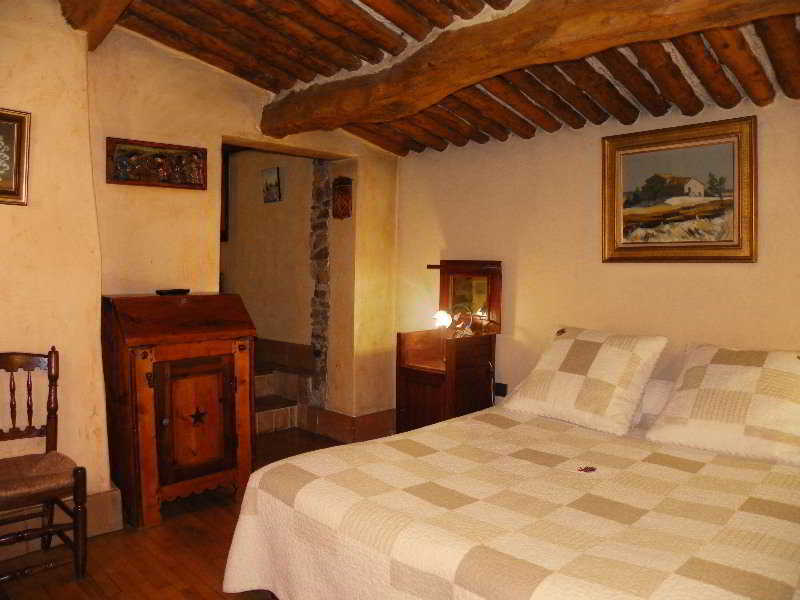 Chateau Hotel La Vignette Haute Auribeau-sur-Siagne Екстериор снимка
